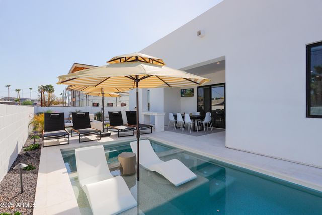 4707 N 73RD Street, Scottsdale, AZ 85251