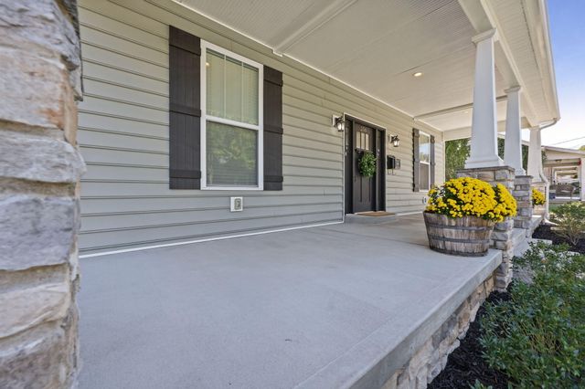 256 Bassett Avenue, Lexington, KY 40502