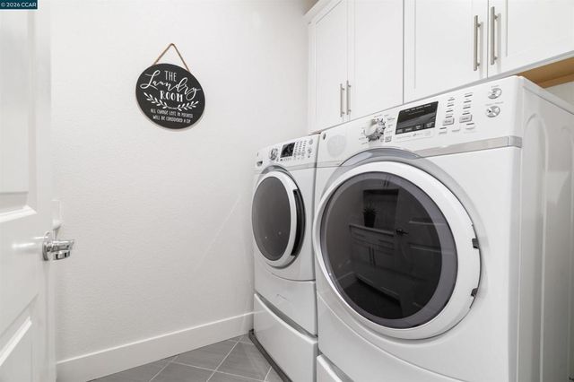 3016 3016 Threecastles Way, Dublin, CA 94568