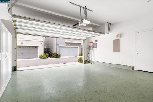 3016 3016 Threecastles Way, Dublin, CA 94568