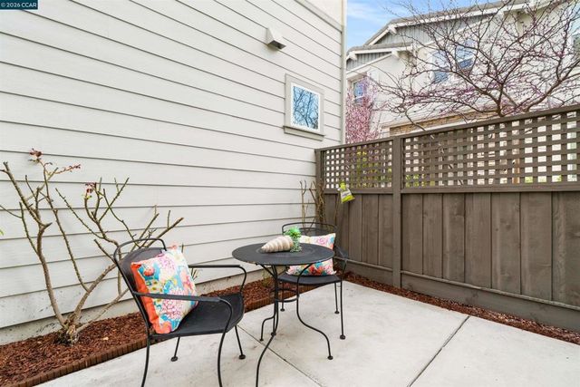 3016 3016 Threecastles Way, Dublin, CA 94568