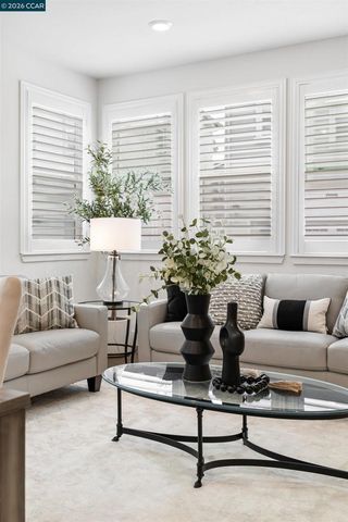 3016 3016 Threecastles Way, Dublin, CA 94568