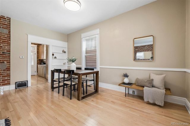 658 S Logan Street, Denver, CO 80209