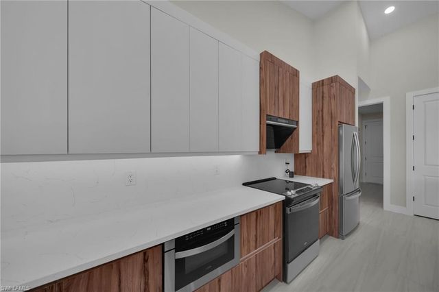 1947 NW 34th AVE, Cape Coral, FL 33993