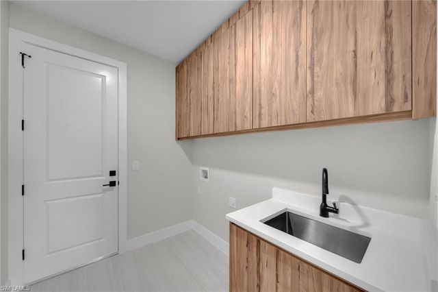 1947 NW 34th AVE, Cape Coral, FL 33993