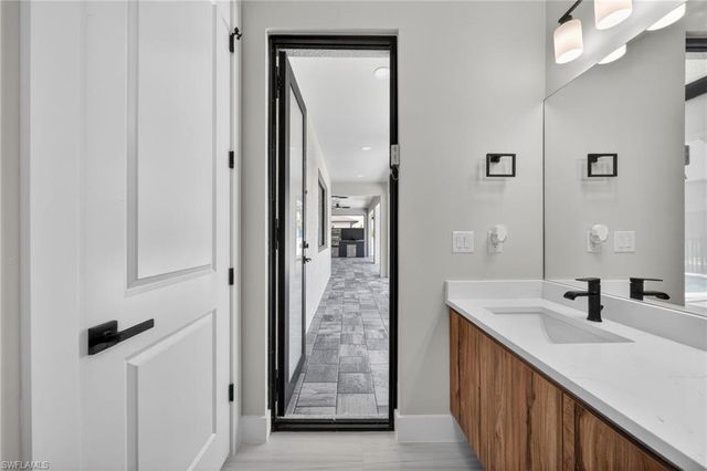 1947 NW 34th AVE, Cape Coral, FL 33993