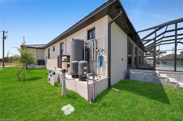 1947 NW 34th AVE, Cape Coral, FL 33993