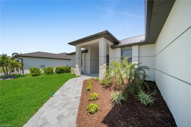 1947 NW 34th AVE, Cape Coral, FL 33993