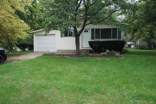 801 Farnsworth Road, White Lake, MI 48386