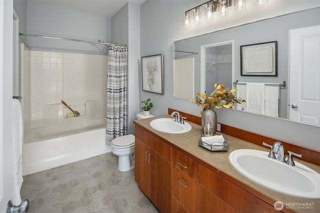 22751 SE 12th Lane, Sammamish, WA 98075