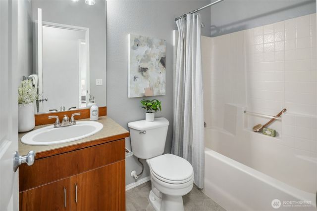 22751 SE 12th Lane, Sammamish, WA 98075