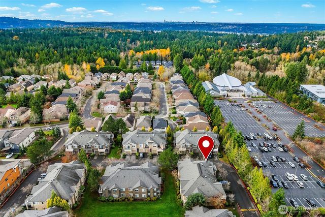 22751 SE 12th Lane, Sammamish, WA 98075