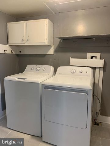 822 COLUMBUS RD, Burlington, NJ 08016