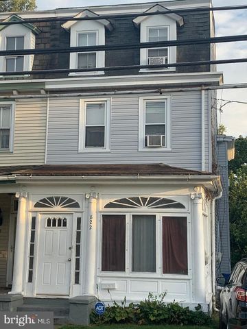 822 COLUMBUS RD, Burlington, NJ 08016