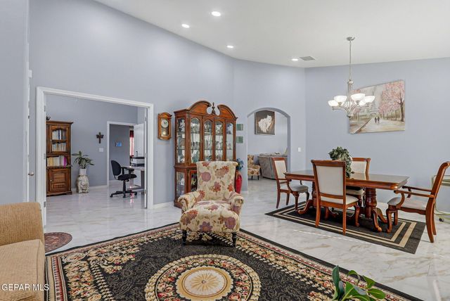 7360 PHIL HANSEN Drive, Canutillo, TX 79835