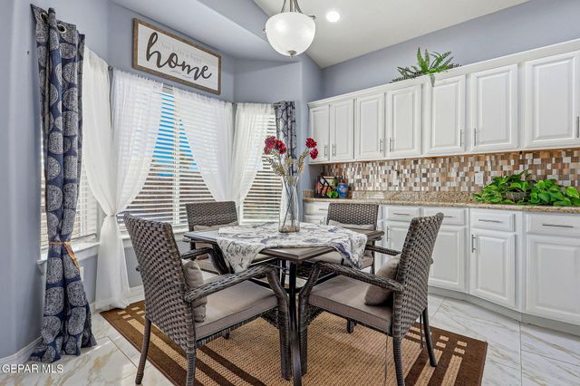 7360 PHIL HANSEN Drive, Canutillo, TX 79835