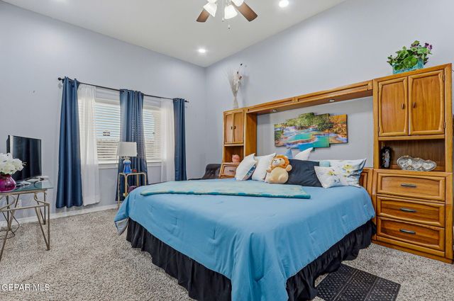 7360 PHIL HANSEN Drive, Canutillo, TX 79835