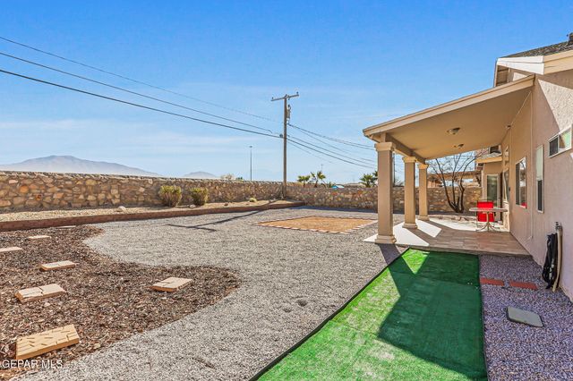 7360 PHIL HANSEN Drive, Canutillo, TX 79835