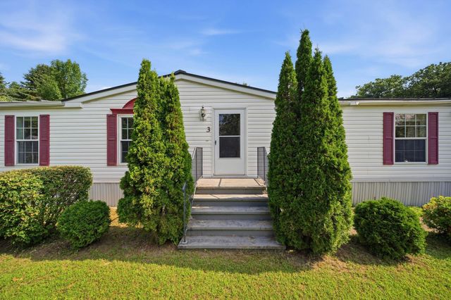 3 Adams Street, Epsom, NH 03234