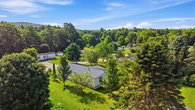 3 Adams Street, Epsom, NH 03234