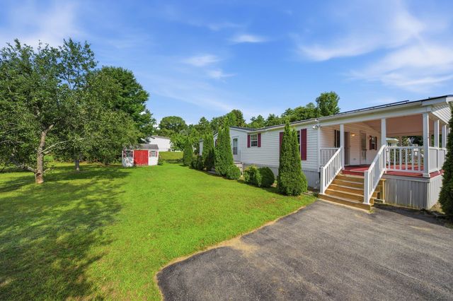 3 Adams Street, Epsom, NH 03234