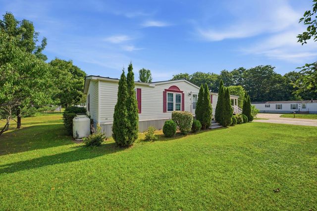 3 Adams Street, Epsom, NH 03234