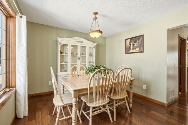 7870 Jocelyn Avenue S, Cottage Grove, MN 55016