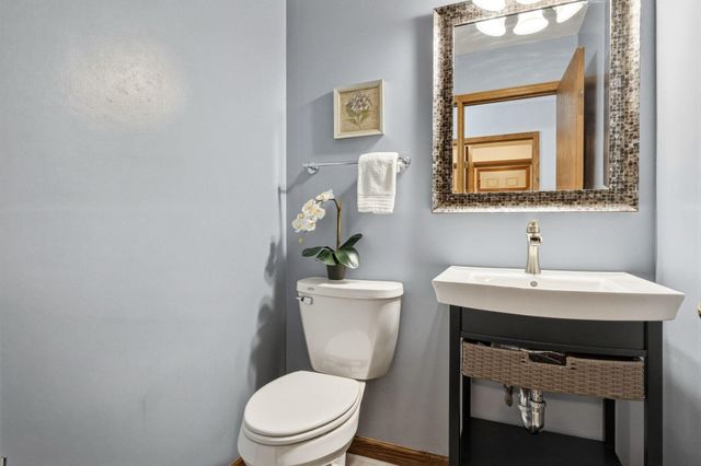 7870 Jocelyn Avenue S, Cottage Grove, MN 55016