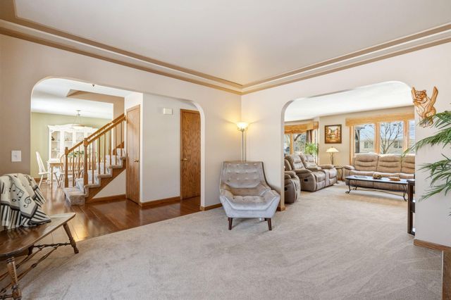 7870 Jocelyn Avenue S, Cottage Grove, MN 55016