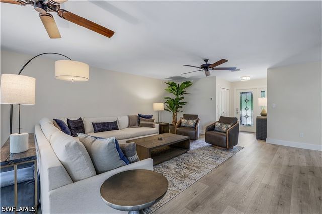 1390 Chesapeake AVE 1390, Naples, FL 34102