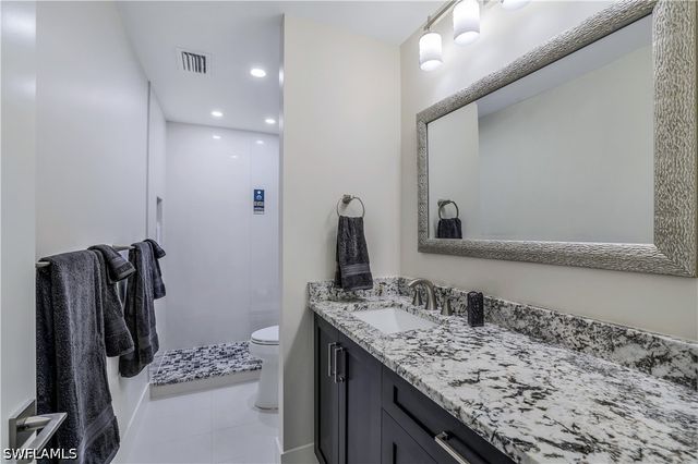 1390 Chesapeake AVE 1390, Naples, FL 34102