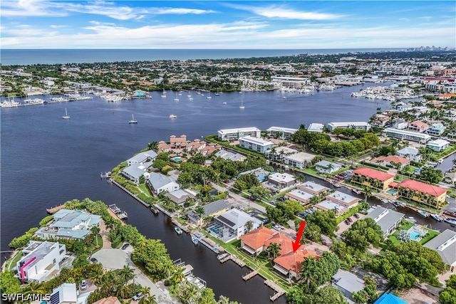 1390 Chesapeake AVE 1390, Naples, FL 34102