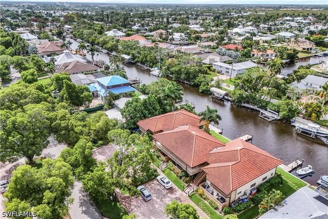 1390 Chesapeake AVE 1390, Naples, FL 34102