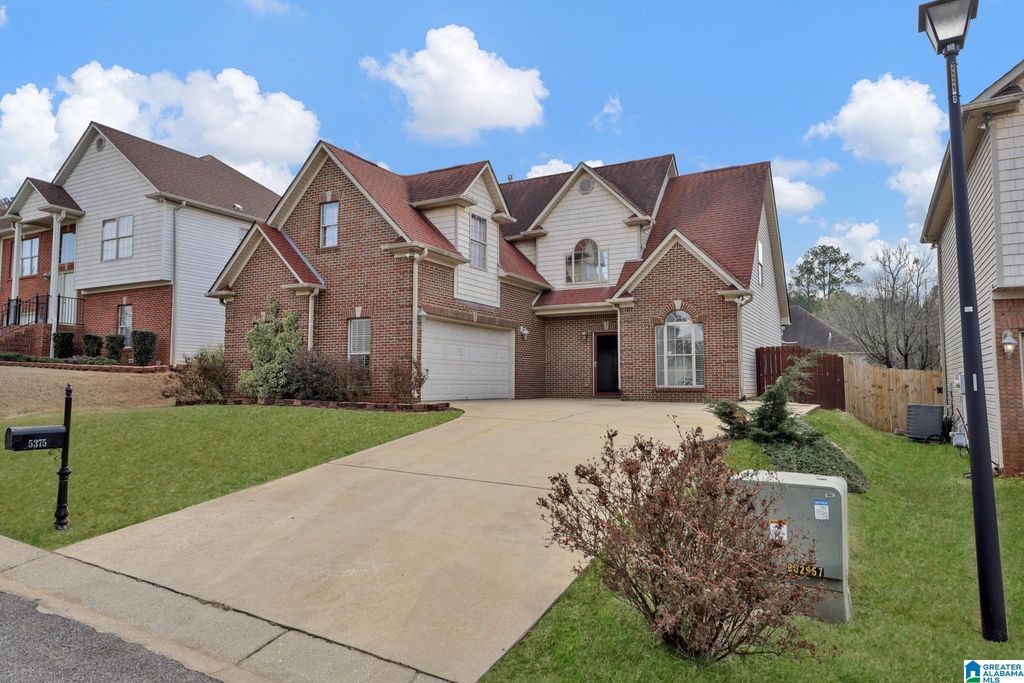 5375 SUMMERSET CIRCLE, Bessemer, AL 35022