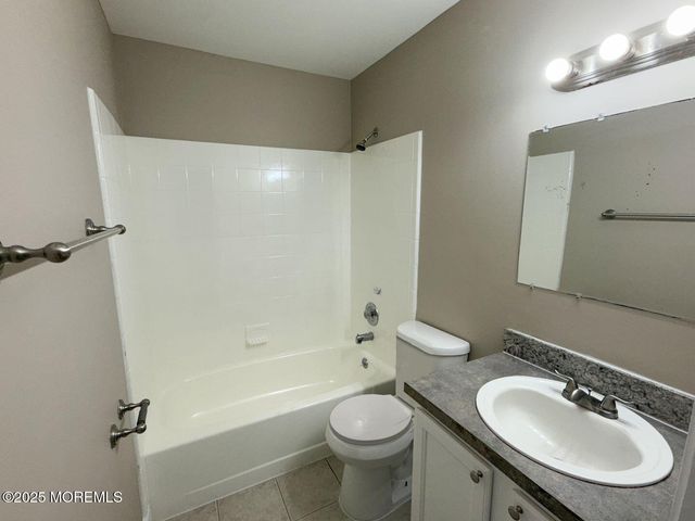 12A Opal Court, Barnegat, NJ 08005