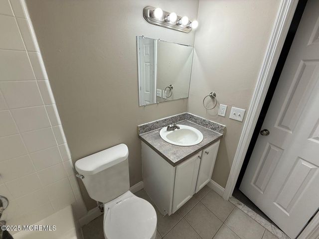 12A Opal Court, Barnegat, NJ 08005