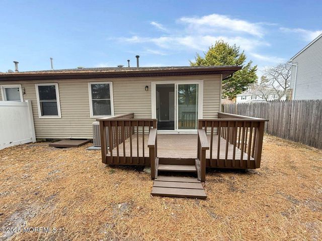 12A Opal Court, Barnegat, NJ 08005