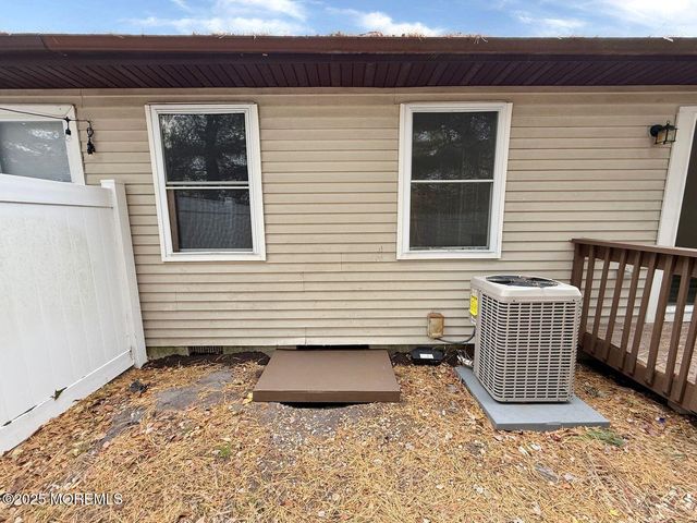 12A Opal Court, Barnegat, NJ 08005