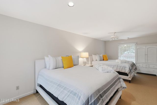 28 W Beach Lagoon Road, Hilton Head Island, SC 29928