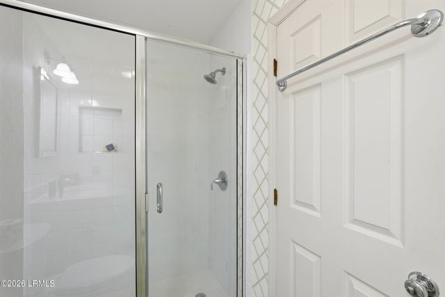 28 W Beach Lagoon Road, Hilton Head Island, SC 29928