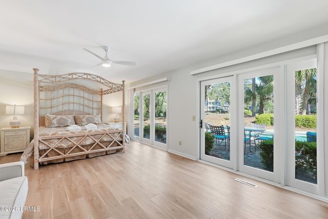 28 W Beach Lagoon Road, Hilton Head Island, SC 29928