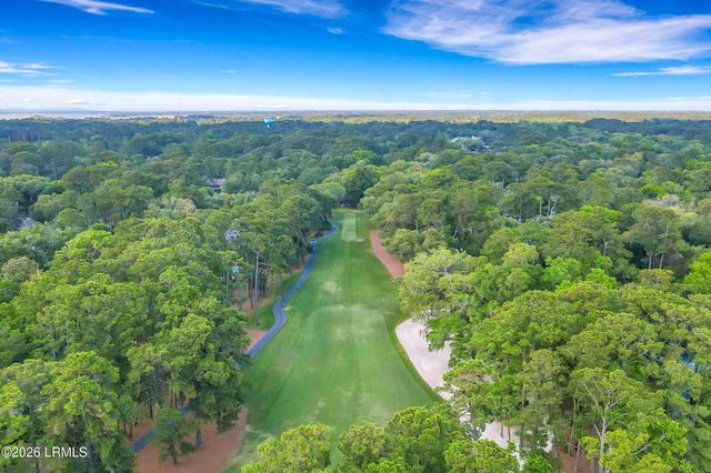 28 W Beach Lagoon Road, Hilton Head Island, SC 29928