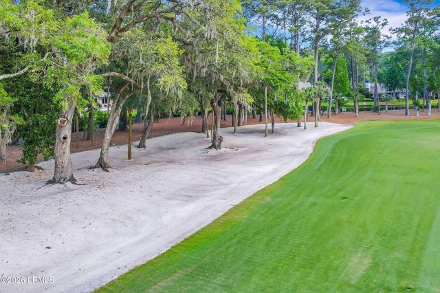28 W Beach Lagoon Road, Hilton Head Island, SC 29928