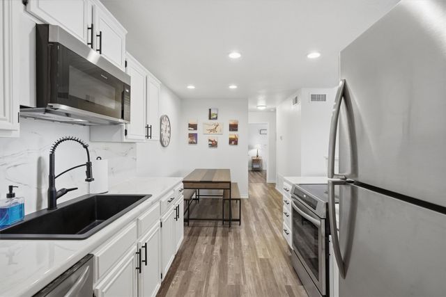 3069 Hells Gate Loop 32, Possum Kingdom Lake, TX 76475