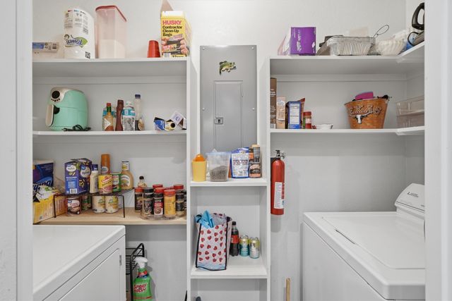 3069 Hells Gate Loop 32, Possum Kingdom Lake, TX 76475