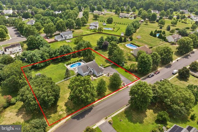 5 GALLOPING BROOK DRIVE, Allentown, NJ 08501