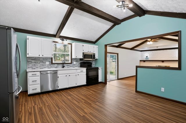 254 Summit Ridge Drive, Greenwood, IN 46142