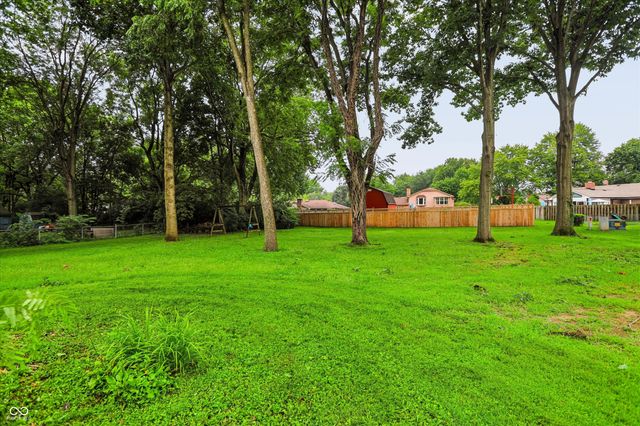 254 Summit Ridge Drive, Greenwood, IN 46142