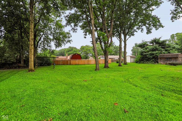 254 Summit Ridge Drive, Greenwood, IN 46142