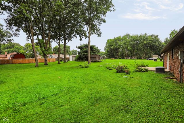 254 Summit Ridge Drive, Greenwood, IN 46142